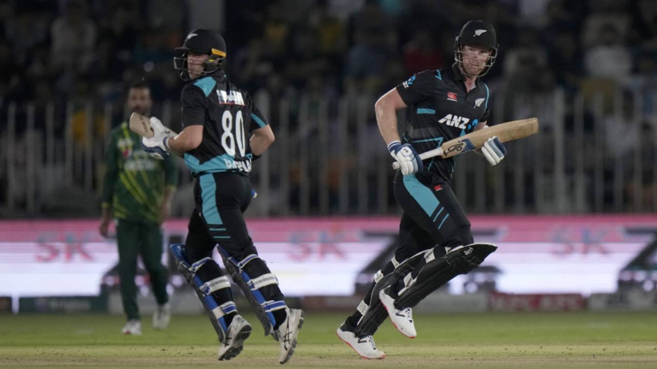 Mark Chapman and James Neesham stunned Pakistan with their century stand