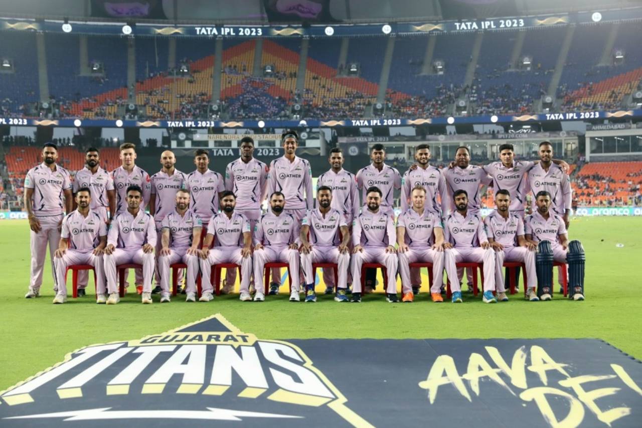 Gujarat Titans pose in the lavender kit they sported to raise awareness on cancer, Gujarat Titans vs Sunrisers Hyderabad, IPL 2023, Ahmedabad, May 15, 2023