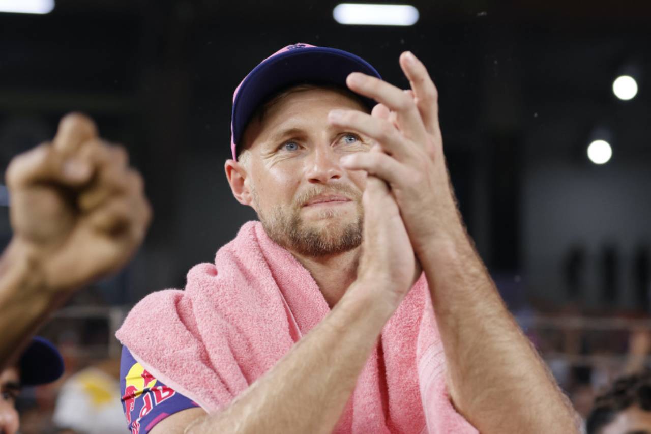 Joe Root applauds Rajasthan Royals' win from the sidelines, Gujarat Titans vs Rajasthan Royals, IPL 2023, Ahmedabad, April 16, 2023