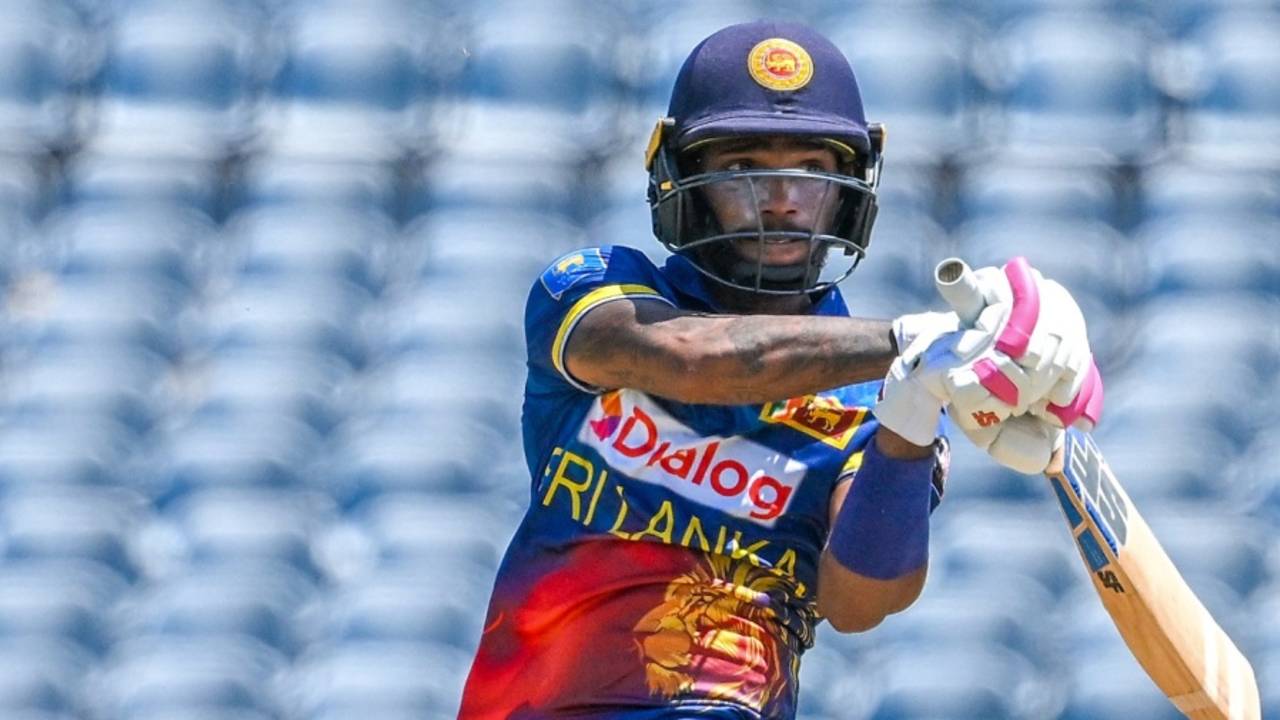 Pathum Nissanka sped to a 32-ball fifty