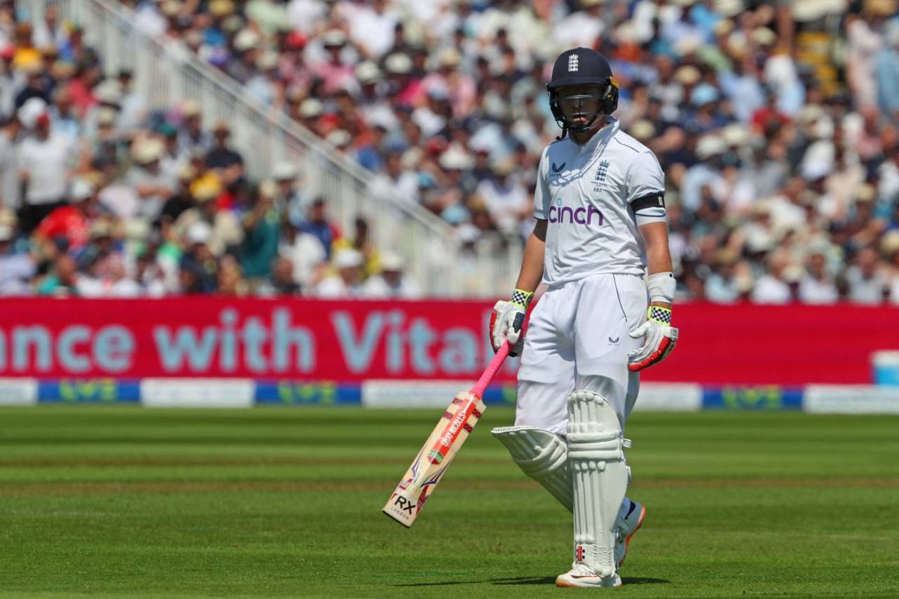 Ollie Pope walks off after being dismissed, England vs Australia, 1st Ashes Test, Edgbaston, 1st day, June 16, 2023