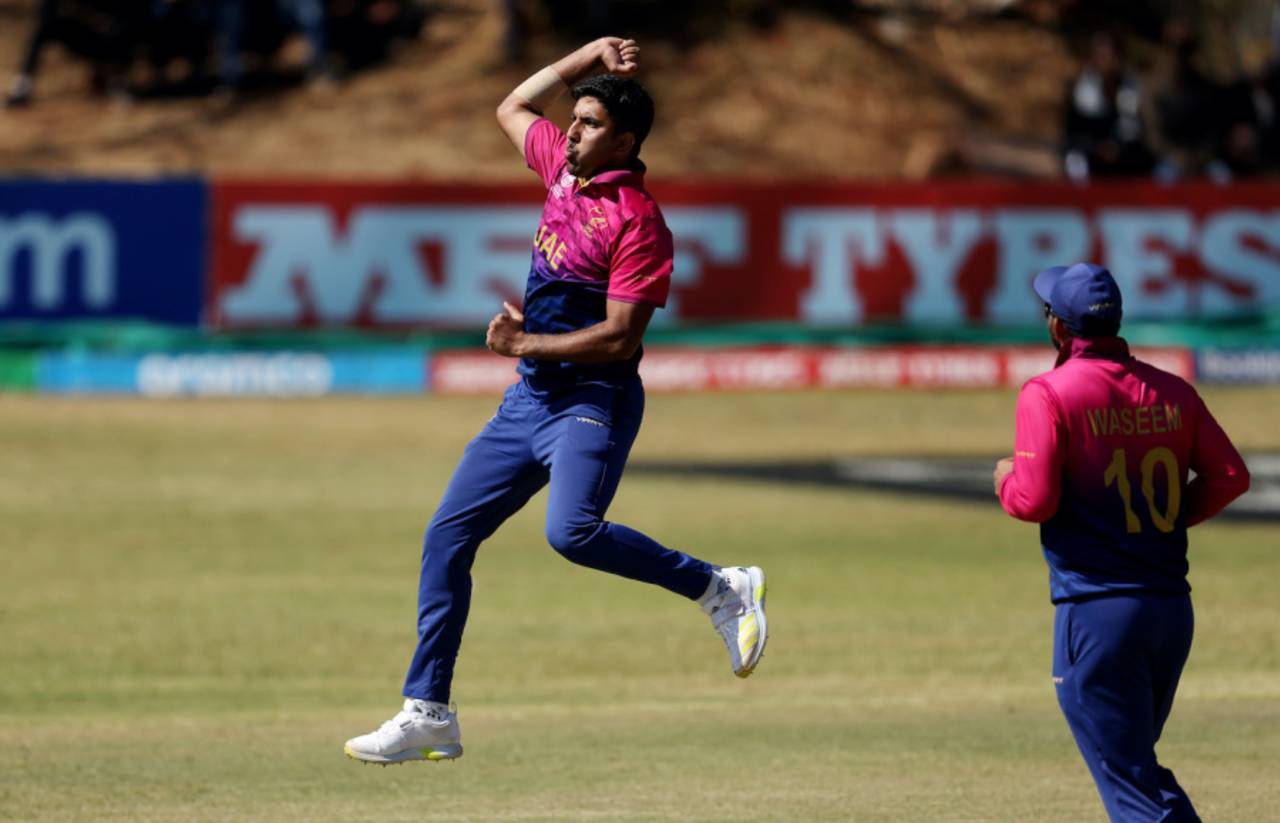 Junaid Siddique is up in celebrations, Scotland vs UAE, ICC Cricket World Cup Qualifier, Bulawayo, June 23, 2023