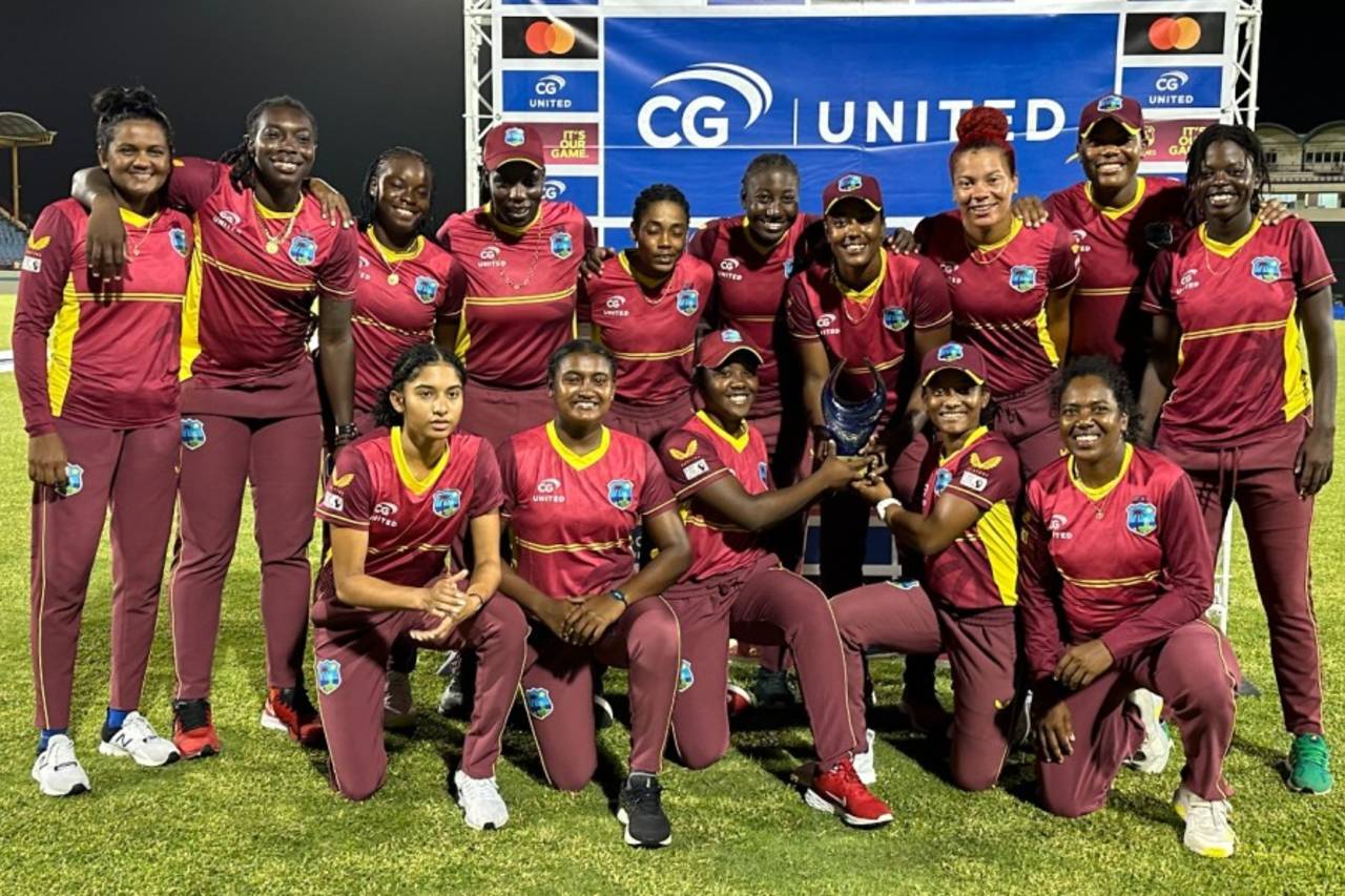 The West Indies players pose with the trophy, West Indies vs Ireland, 3rd women's ODI, Gros Islet, July 1, 2023