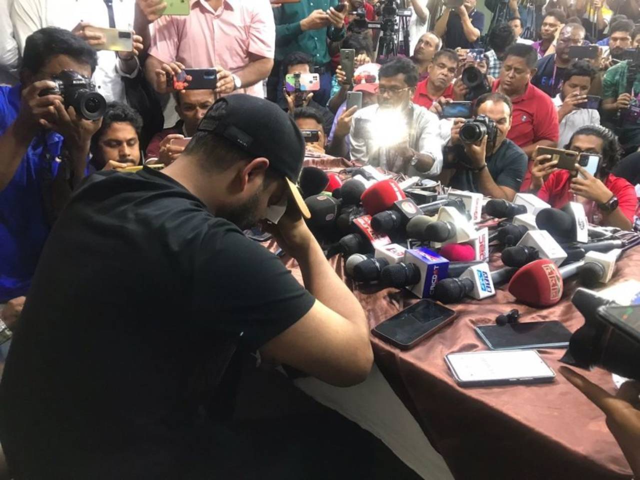 Tamim Iqbal breaks down while speaking to members of the media, Chattogram, July 6, 2023