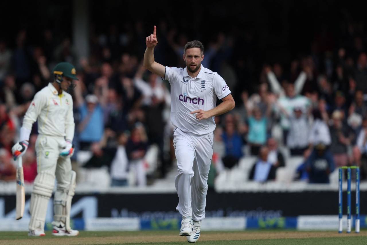 Chris Woakes celebrates the wicket of Mitchell Starc, England vs Australia, 5th men's Ashes Test, The Oval, 5th day, July 31, 2023