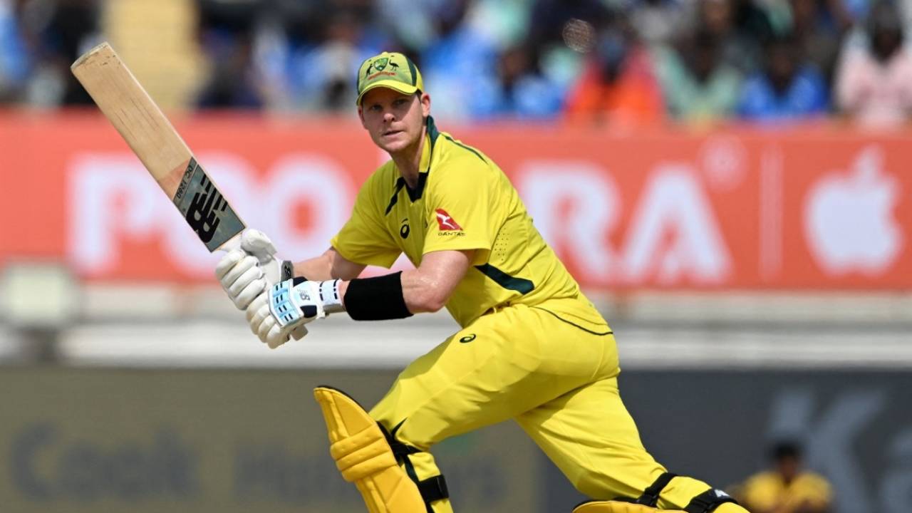 Cameron Green bowling in domestic cricket