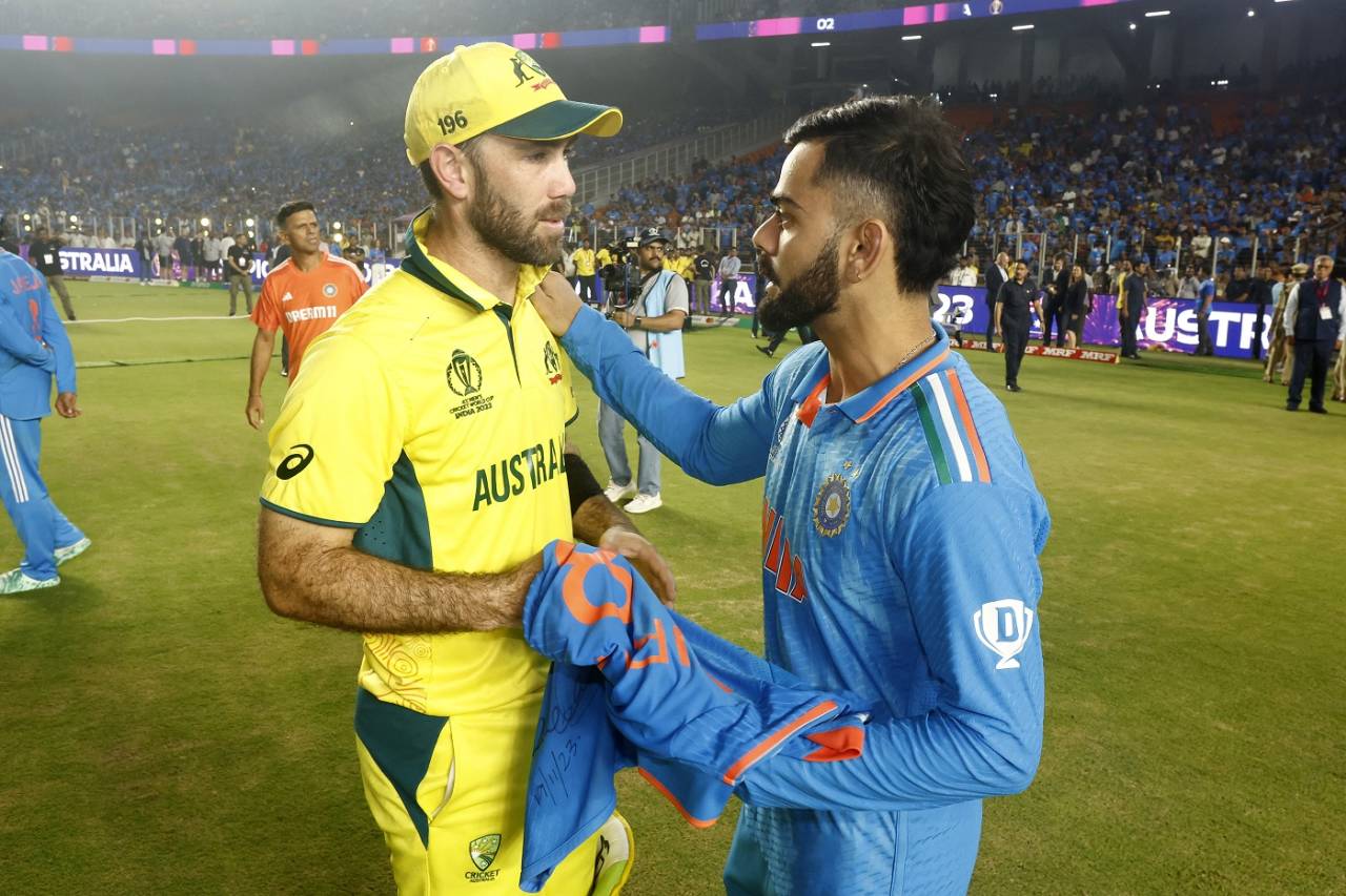Glenn Maxwell gets a jersey from Virat Kohli after the final, India vs Australia, Men's ODI World Cup final, Ahmedabad, November 19, 2023