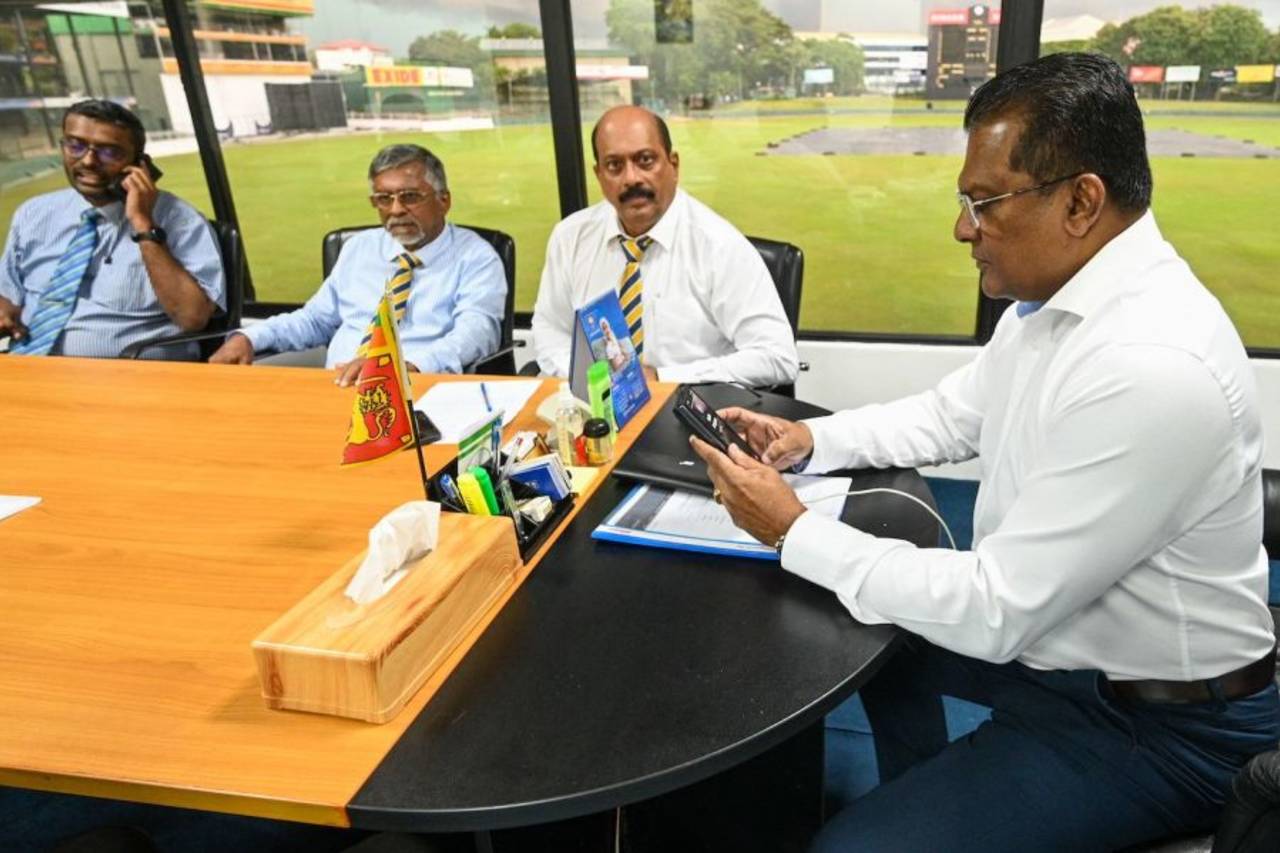Shammi Silva, president of Sri Lanka's cricket board, chairs a meeting after the reinstatement of the SLC committee, Colombo, November 7, 2023