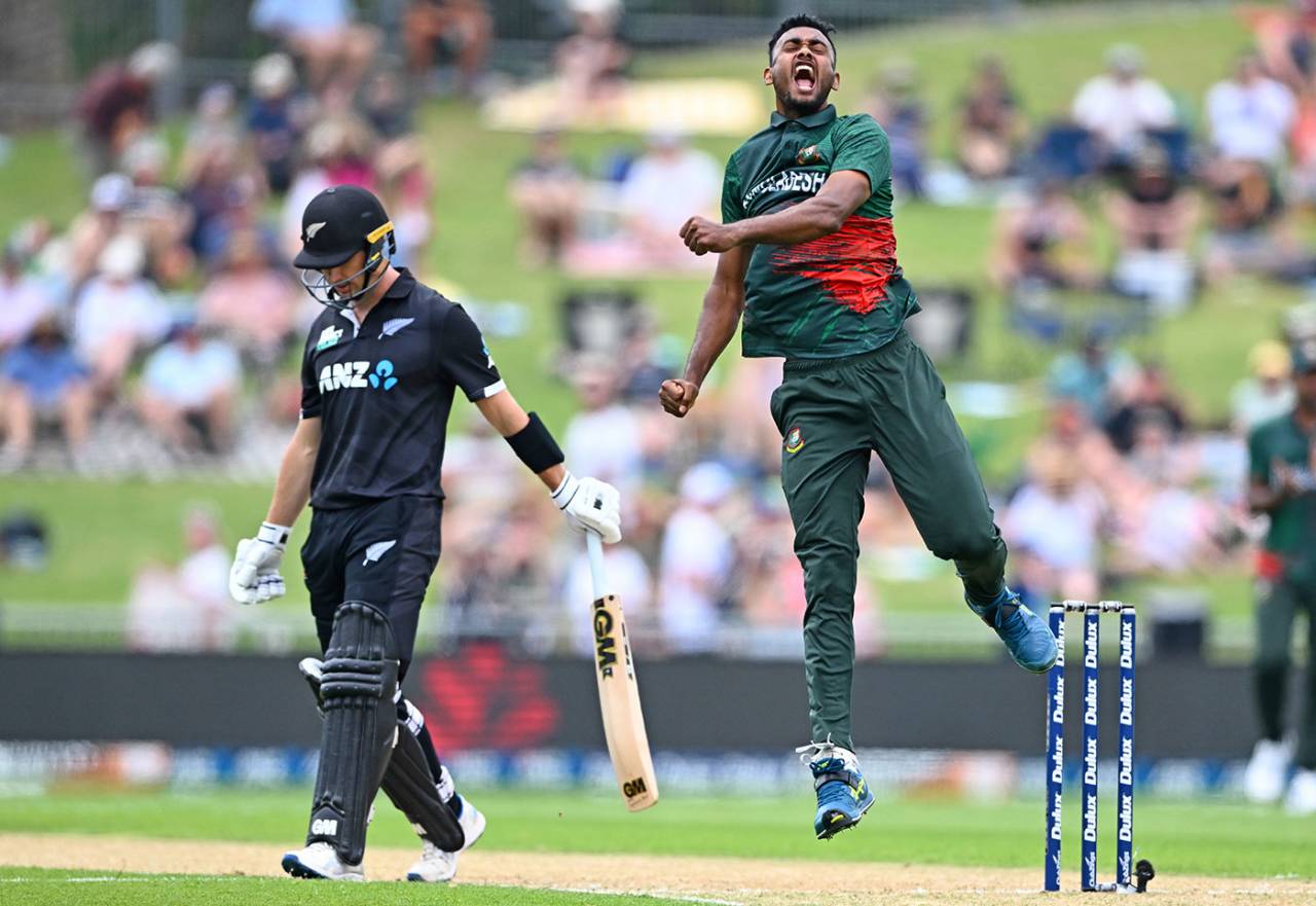 Shoriful Islam made major inroads, New Zealand vs Bangladesh, 3rd ODI, Napier, December 23, 2023