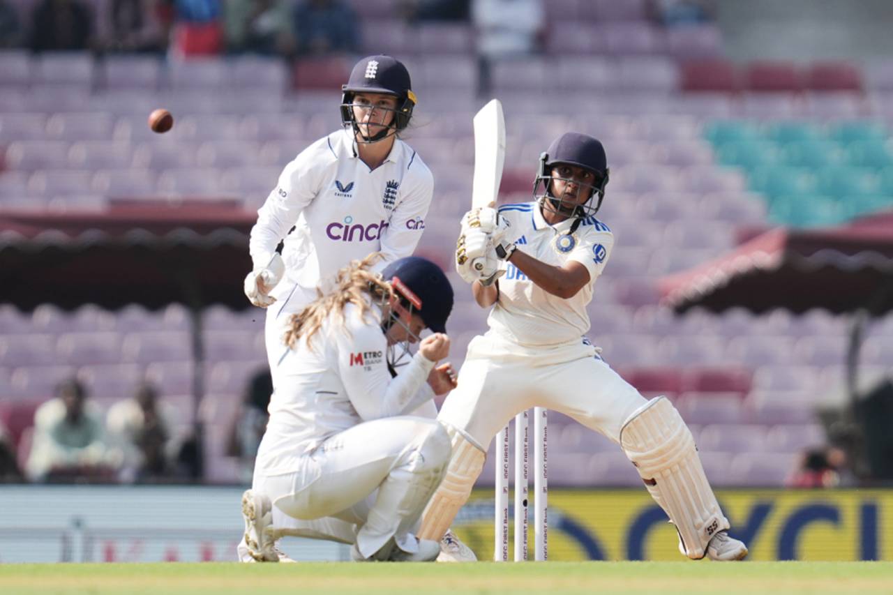 Girl at work: Shubha Satheesh goes on the attack in her first ever Test innings&nbsp;&nbsp;&bull;&nbsp;&nbsp;Faheem Hussain/BCCI
