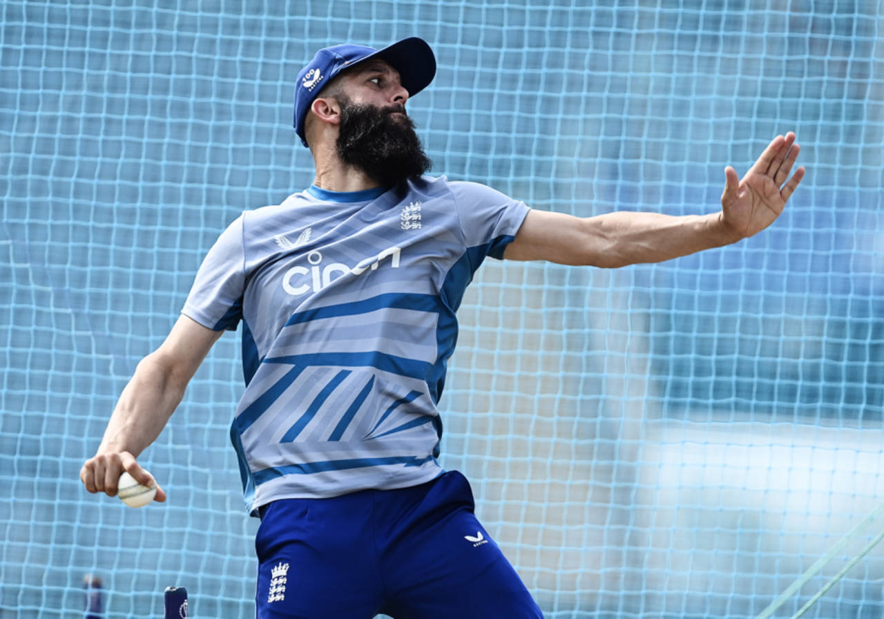 Moeen Ali bowls in the nets, Pune, November 7, 2023