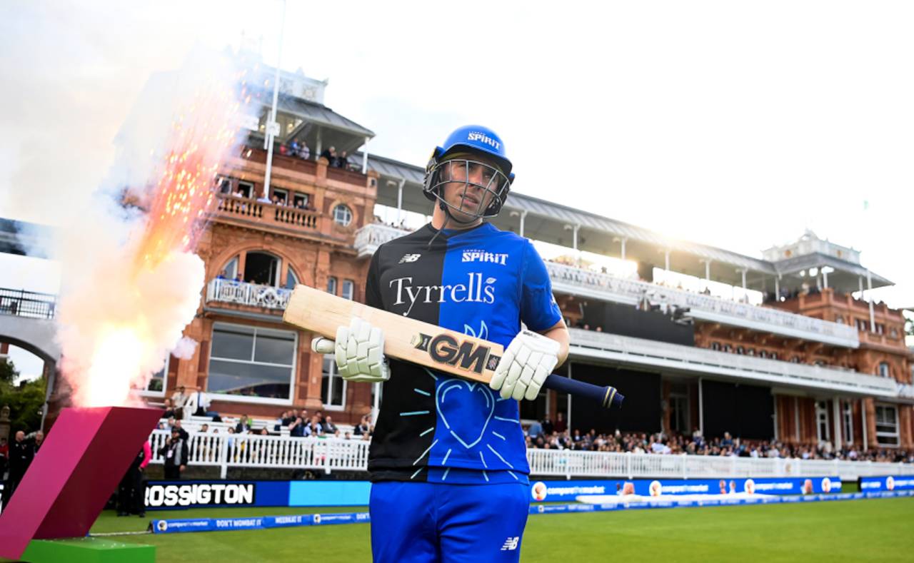 Dan Lawrence walks out to bat, London Spirit vs Oval Invincibles, Men's Hundred, Lord's, August 2, 2023