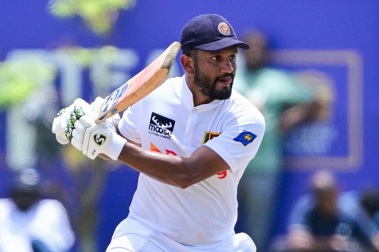 Dimuth Karunaratne was dropped in the morning session, Sri Lanka vs New Zealand, 2nd Test, 1st day, Galle, September 26, 2024