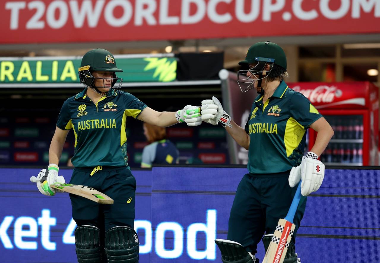 Alyssa Healy and Beth Mooney walk out to open the batting for Australia, Australia vs New Zealand, Group A, Women's T20 World Cup, Sharjah, October 8, 2024