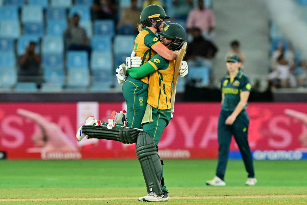 Chole Tryon embraces Anneke Bosch after the win, Australia vs South Africa, semi-final, Dubai, Women's T20 World Cup, October 17, 2024
