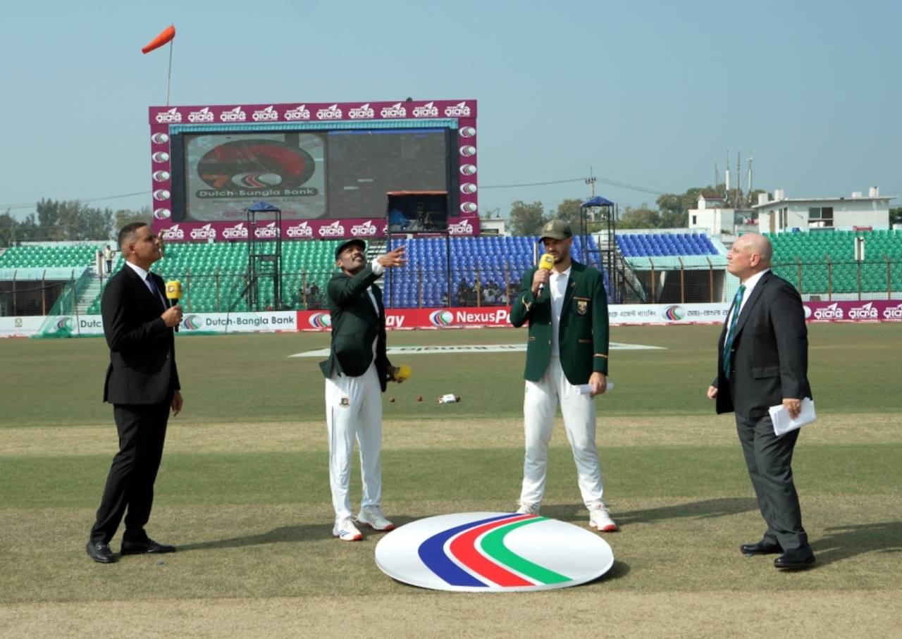 Aiden Markram called correctly at the toss with Najmul Hossain Shanto, Bangladesh vs South Africa, 2nd Test, Chattogram, 1st day, October 29, 2024