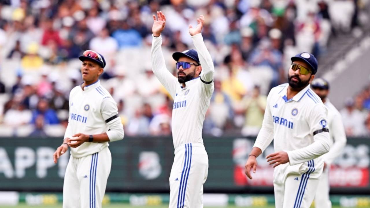 Yashasvi Jaiswal, Virat Kohli and Rohit Sharma look on during India's disappointing first session, Australia vs India, 4th Test, Melbourne, 2nd day, December 27, 2024