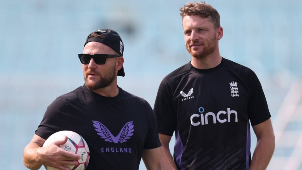 Brendon McCullum and Jos Buttler oversee England's training session, Kolkata, January 21, 2025