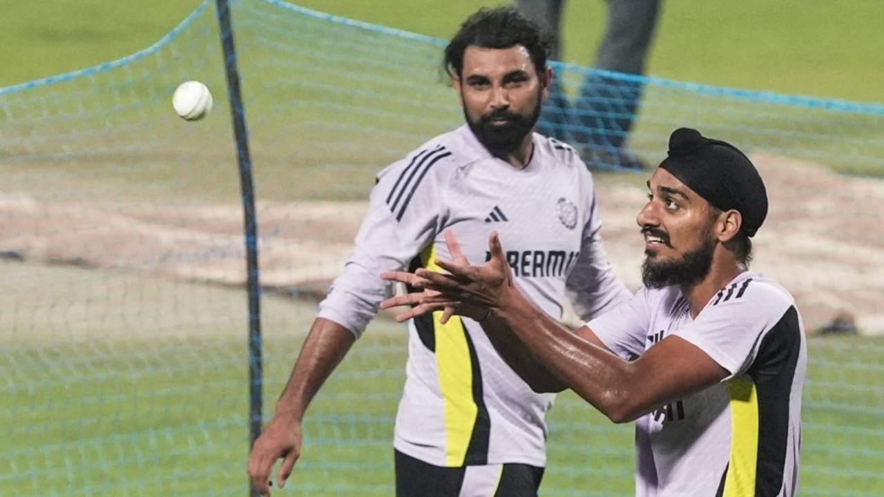 Arshdeep Singh and Mohammed Shami work together at the nets, Kolkata, January 21, 2025