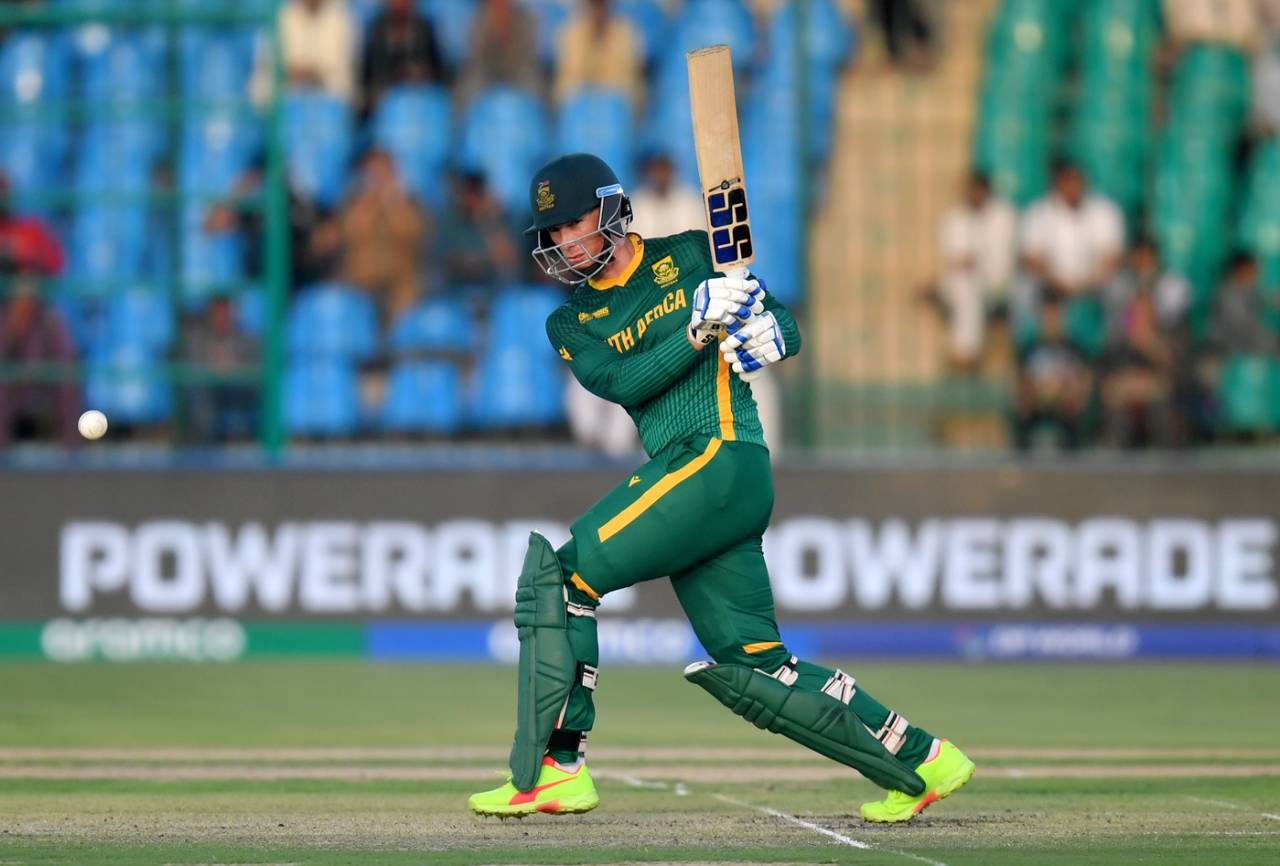 Rassie van der Dussen batted in a steady gear, South Africa vs England, Group B, ICC Men's Champions Trophy, Karachi, March 1, 2025