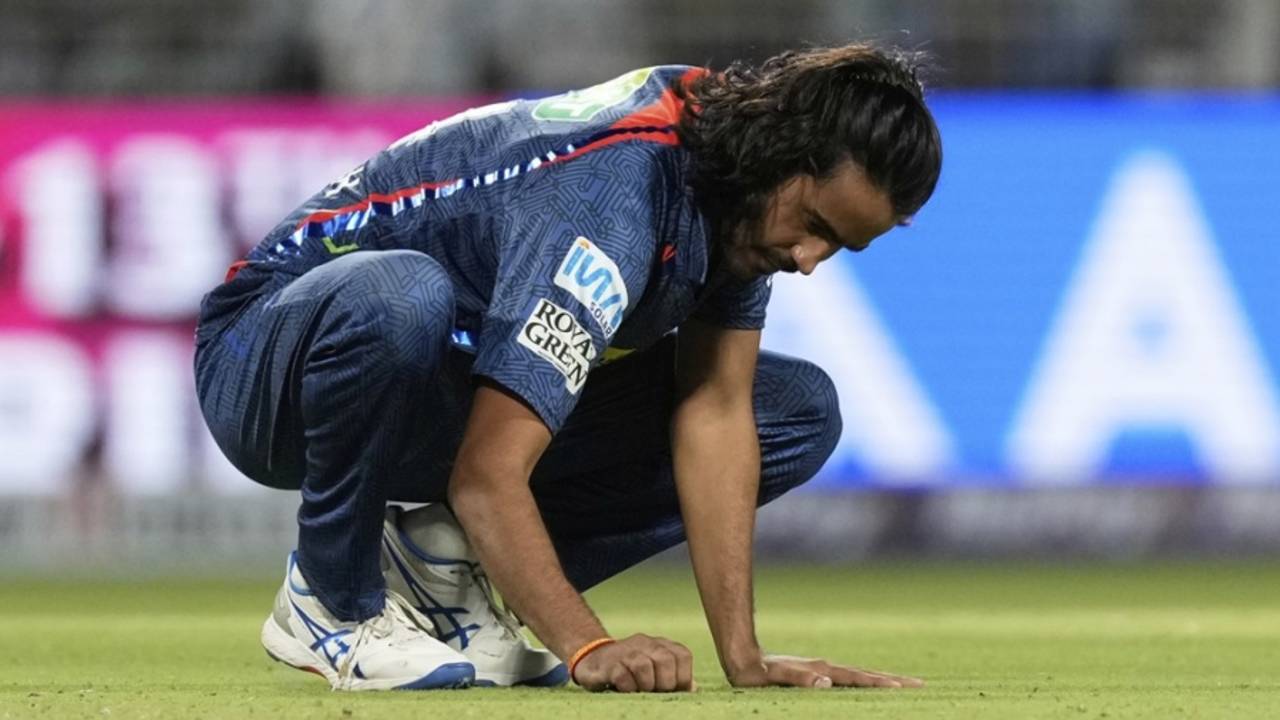 Digvesh Rathi celebrated in a new way - by writing on the ground, Kolkata Knight Riders vs Lucknow Super Giants, IPL 2025, Kolkata, April 8, 2025