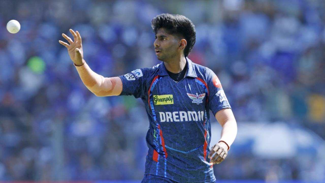 Mayank Yadav picks up back injury again