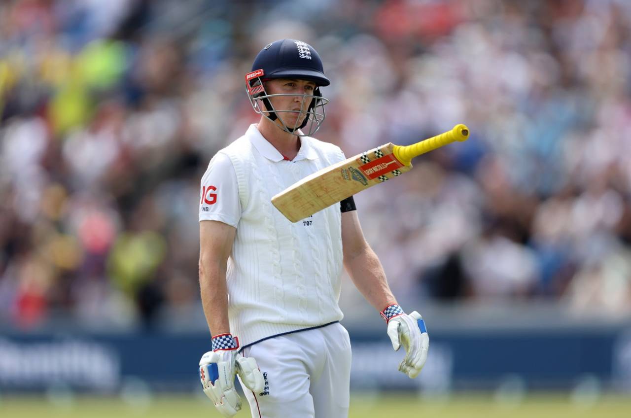 A dejected Harry Brook walks back on 99, England vs India, 1st Test, Leeds, Day 3, June 22, 2025