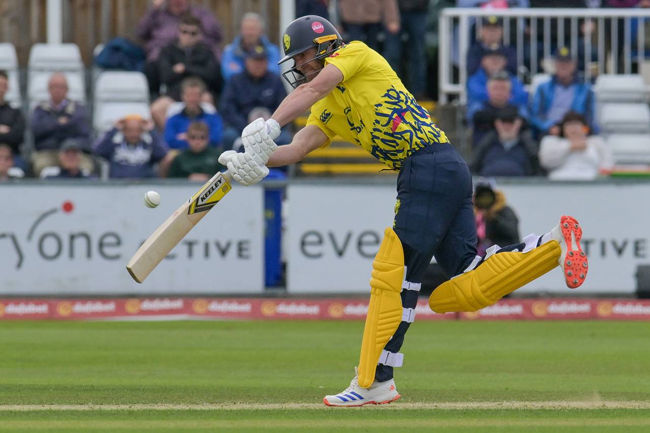 Colin Ackermann comes down the track, Durham vs Lancashire, Chester-le-Street, Vitality Blast, June 1, 2025