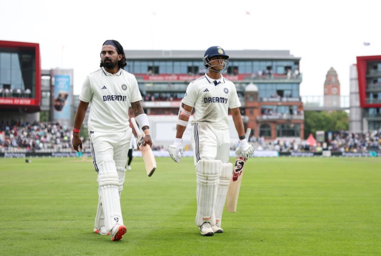 KL Rahul and Yashasvi Jaiswal saw out the first session, England vs India, 4th Test, 1st day, Manchester, July 23, 2025