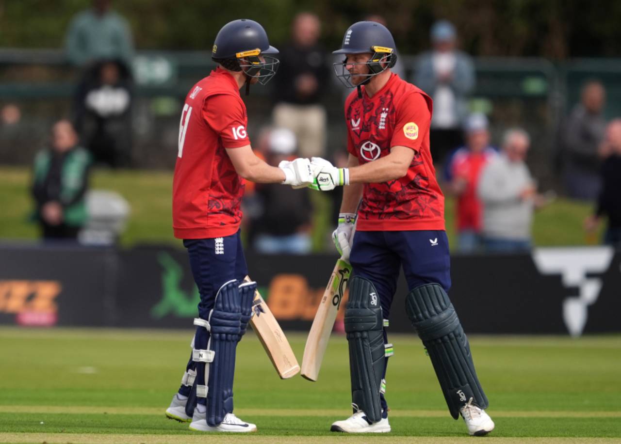 Phil Salt and Jos Buttler were rampant once again in the powerplay, Ireland vs England, 1st Men's T20 International, Malahide, Dublin, September 17, 2025