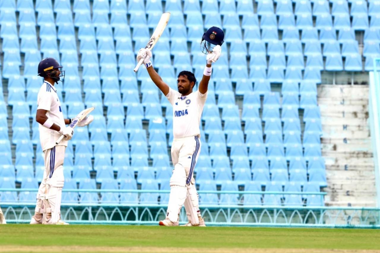 Dhruv Jurel got to his second first-class century, India A vs Australia A, 1st unofficial Test, Lucknow, 3rd day, September 18, 2025