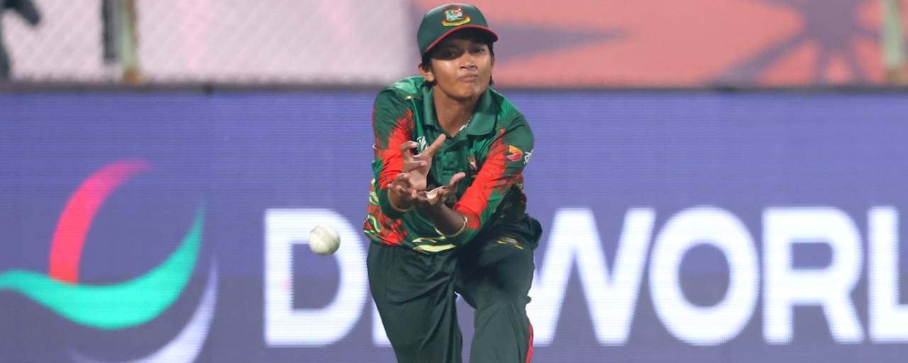 Sumaiya Akter dropped Chloe Tryon in the deep, Bangladesh vs South Africa, Women's ODI World Cup, Visakhapatnam, October 13, 2025