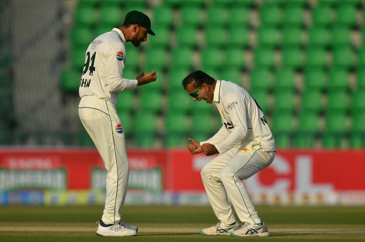Shan Masood and Noman Ali celebrate the early wicket of Aiden Markram, Pakistan vs South Africa, 1st Test, Lahore, 3rd day, October 14, 2025