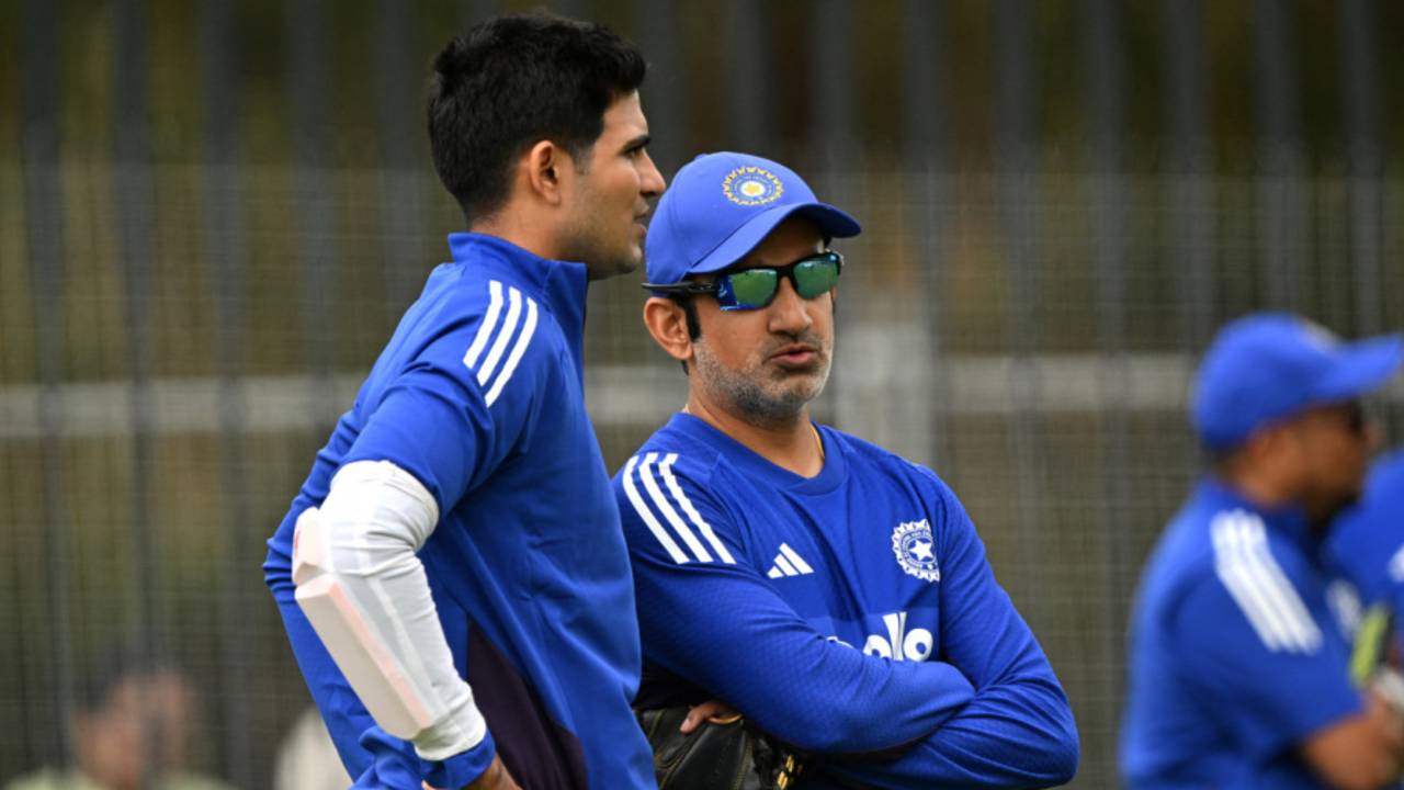 Shubman Gill and Gautam Gambhir talk during a training session, Perth, October 18, 2025