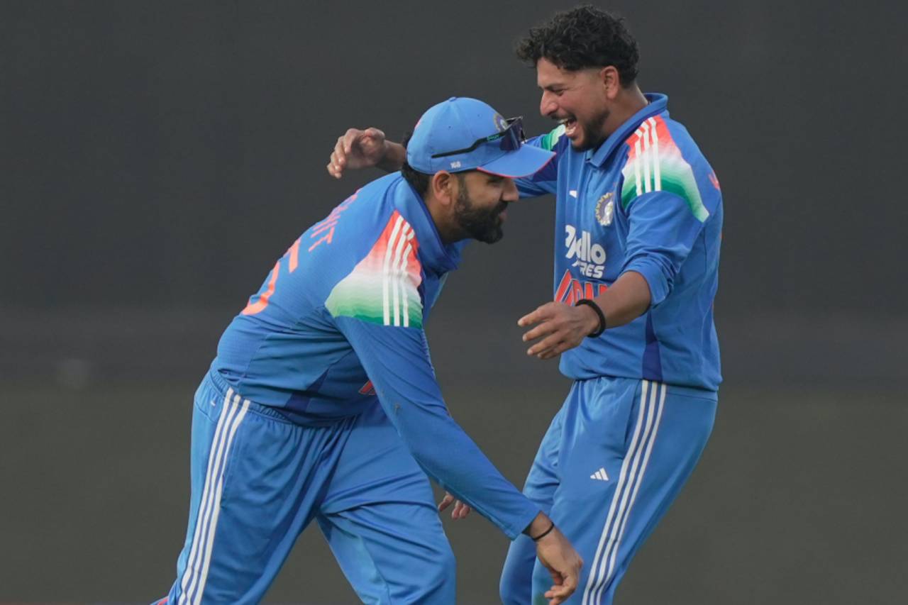 Rohit Sharma and Kuldeep Yadav had some fun around DRS and wicket celebrations, India vs South Africa, 3rd ODI, Visakhapatnam, December 6, 2025