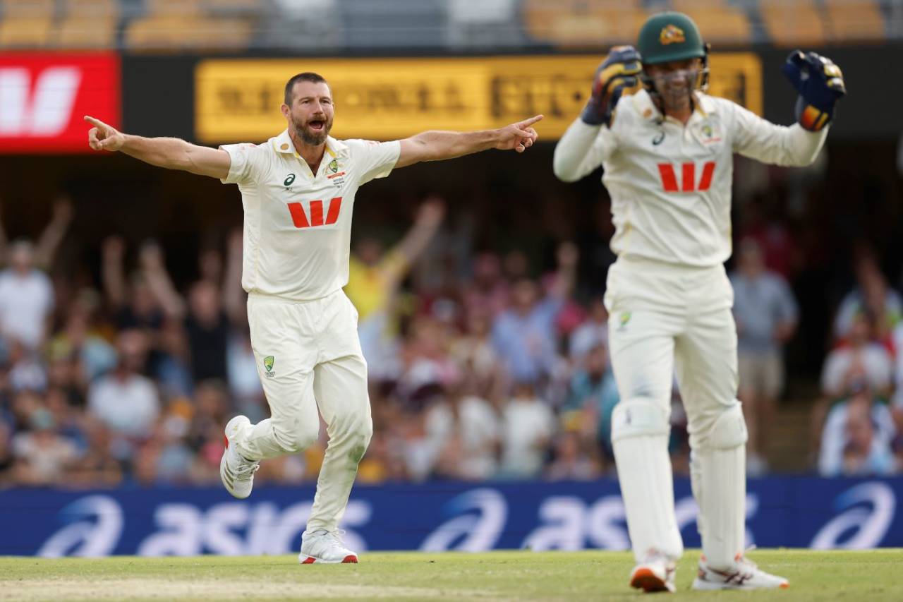 Michael Neser celebrates a wicket, Australia vs England, 2nd Test, Brisbane, 4th day, December 7, 2025