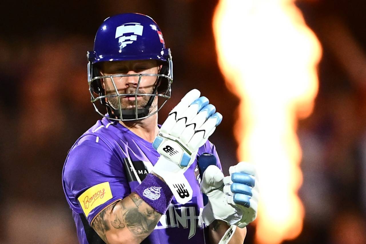 Matthew Wade played a match-winning cameo, Hobart Hurricanes vs Melbourne Renegades, BBL, Hobart, December 29, 2025