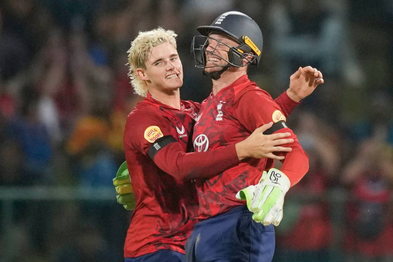 Jacob Bethell celebrates with Jos Buttler, Sri Lanka vs England, 3rd T20I, Pallekele, February 3, 2026