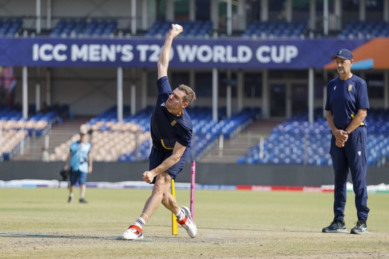 Anrich Nortje has a bowl at training, South Africa vs UAE, T20 World Cup, Delhi, February 17, 2026