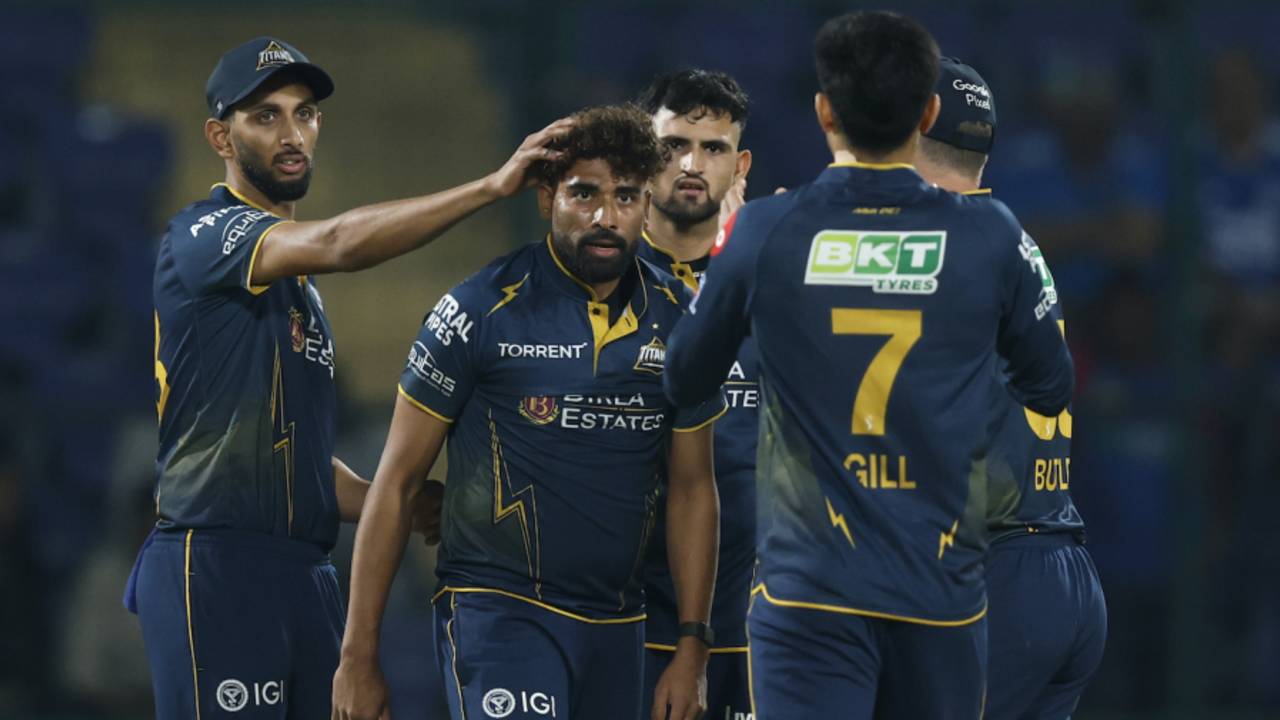 Mohammed Siraj removed KL Rahul for 92, Delhi Capitals vs Gujarat Titans, IPL 2026, Delhi, April 8, 2026