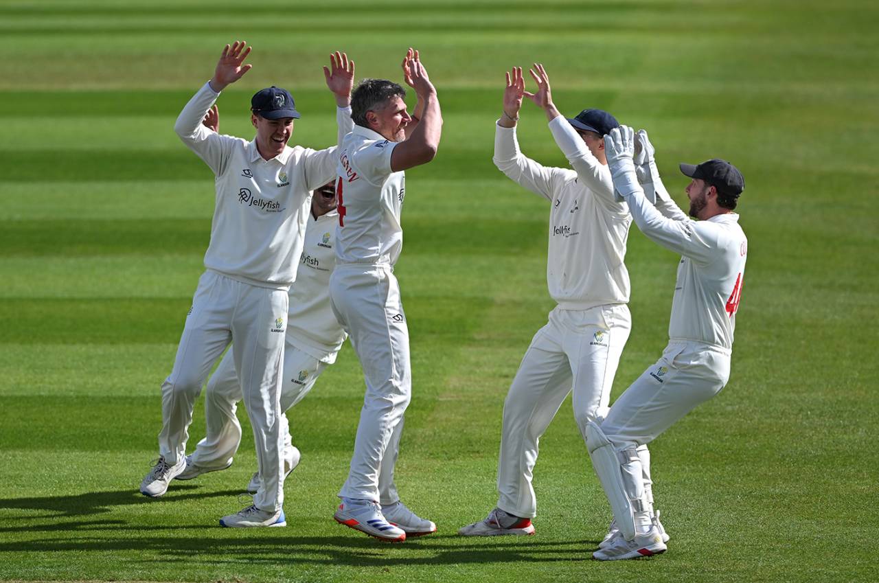 Timm van der Gugten's wickets left Notts in trouble, Nottinghamshire vs Glamorgan, County Championship, Division One, Trent Bridge, April 10, 2026