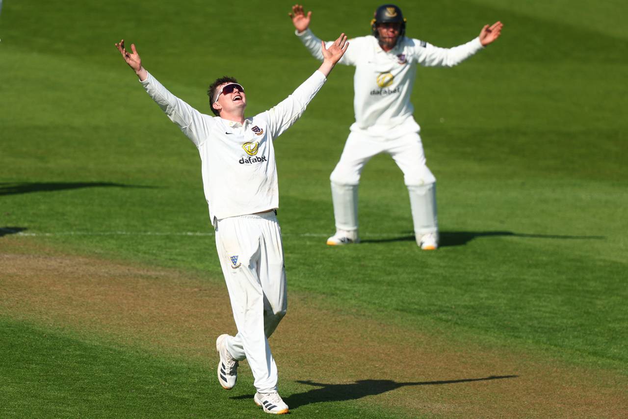 Jack Carson ripped through the middle order, Sussex vs Leicestershire, County Championship, Division One, Hove, May 8, 2026