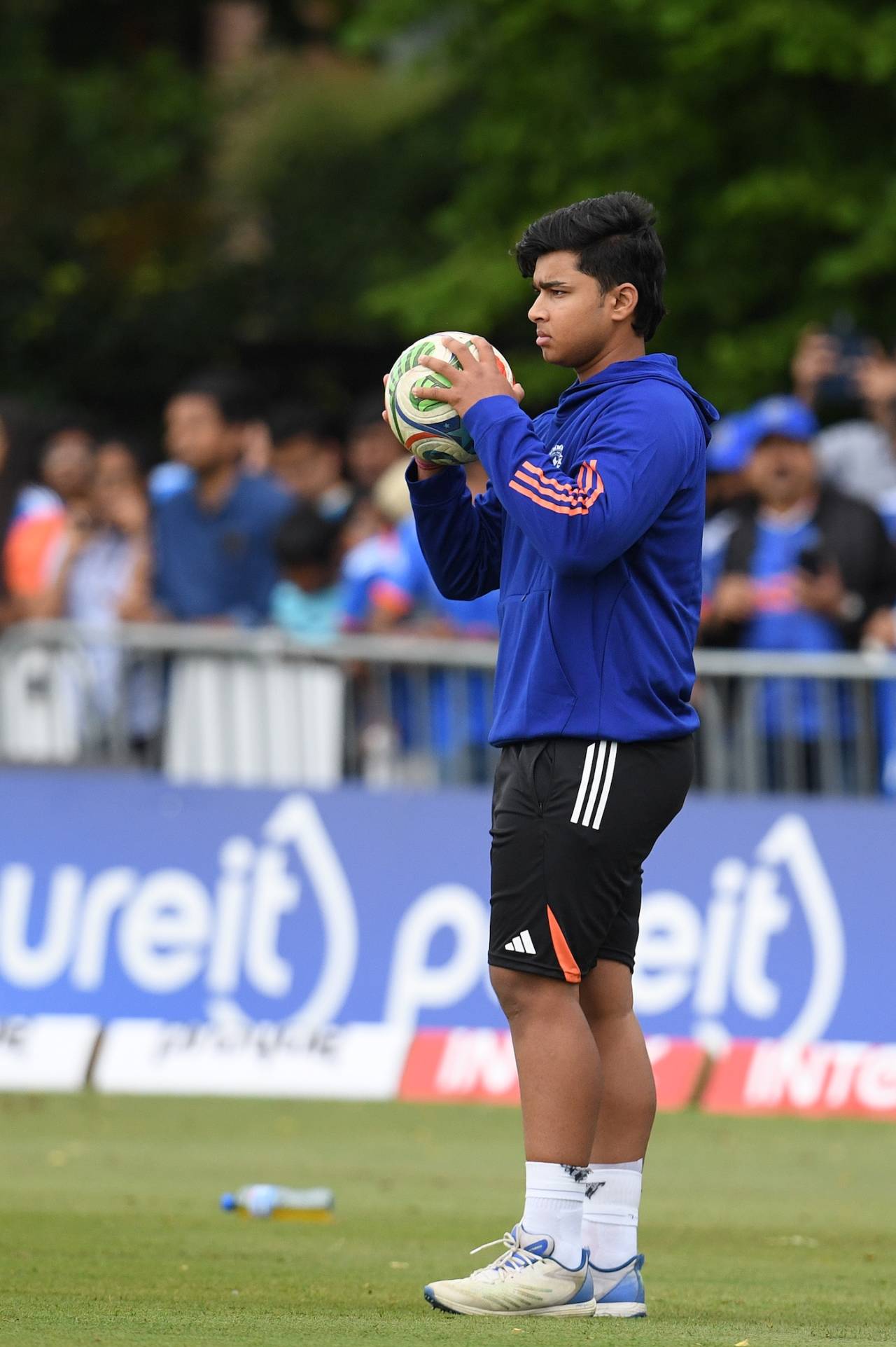 Vaibhav Sooryavanshi keeps an eye on his team-mates, Ireland vs India, 2nd T20I, Belfast, June 28, 2026