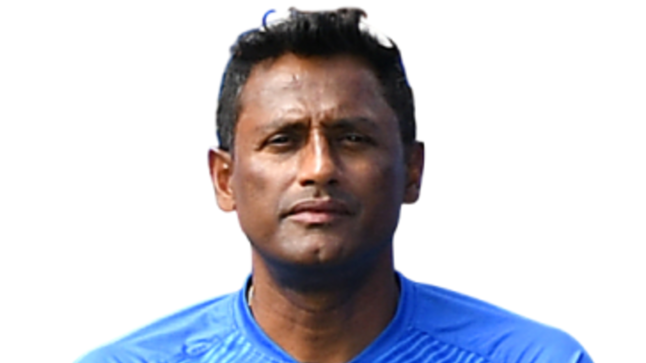 Subhadeep Ghosh strikes a pose, India vs South Africa, Christchurch, Women's World Cup 2022, March 27, 2022