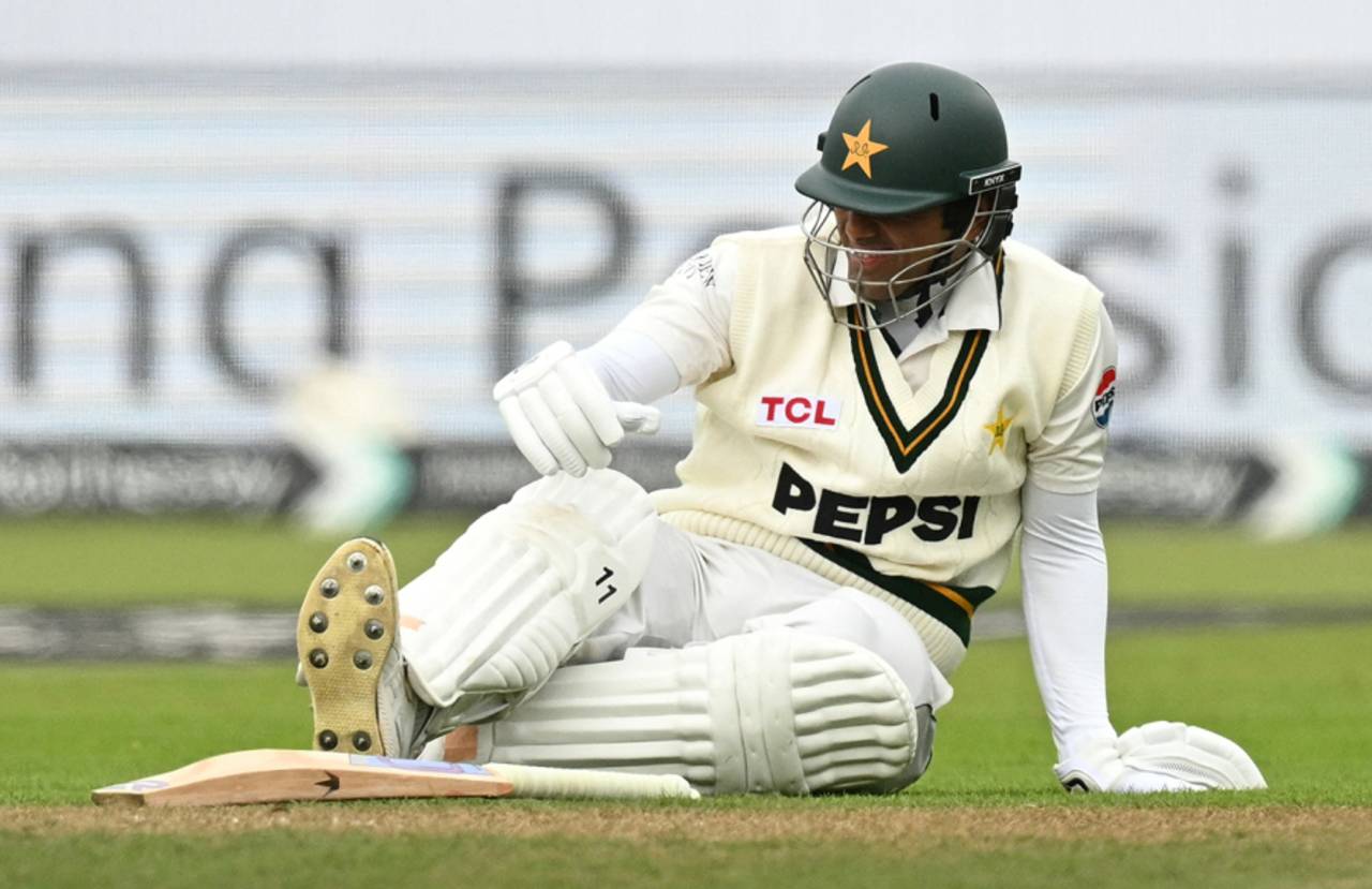 Mohammad Ali was knocked off his feet by Jofra Archer, England vs Pakistan, 3rd Men's Test, Edgbaston, 1st Day, September 9, 2026
