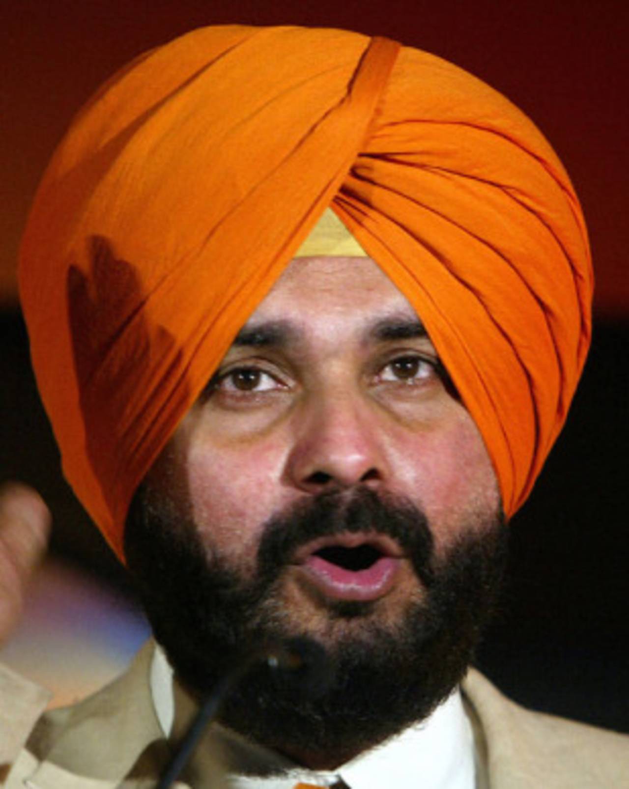 Navjot Sidhu: like a Stephenie Meyer book - you know it's rubbish but you can't wait to see it on TV&nbsp;&nbsp;&bull;&nbsp;&nbsp;ESPNcricinfo Ltd
