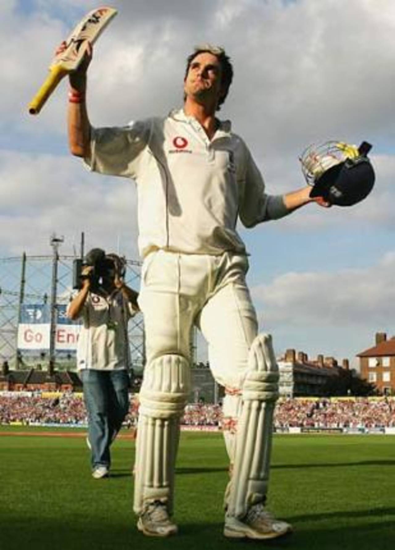 September 12, 2005: Kevin Pietersen basks in the glow of his finest innings - an Ashes-winning hundred at The Oval&nbsp;&nbsp;&bull;&nbsp;&nbsp;Getty Images