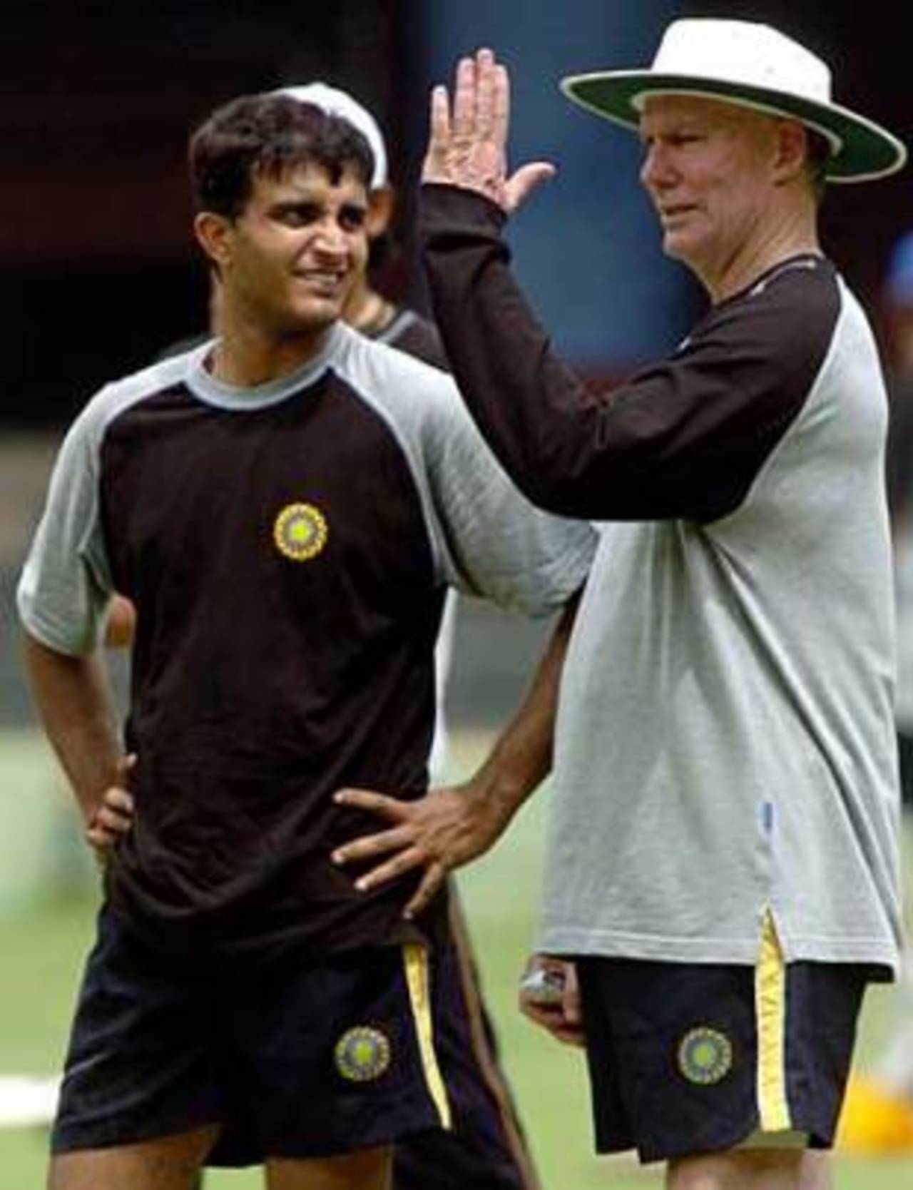 Sourav Ganguly chats with Greg Chappell, Bangalore, July 14, 2005