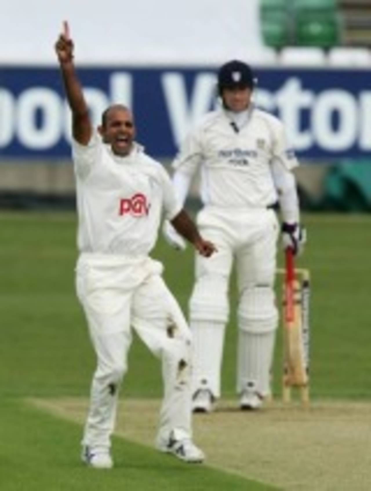 Rana Naved-ul-Hasan appeals successfully for Gordon Muchall's wicket, Durham v Sussex, Chester-le-Street, May 23, 2006