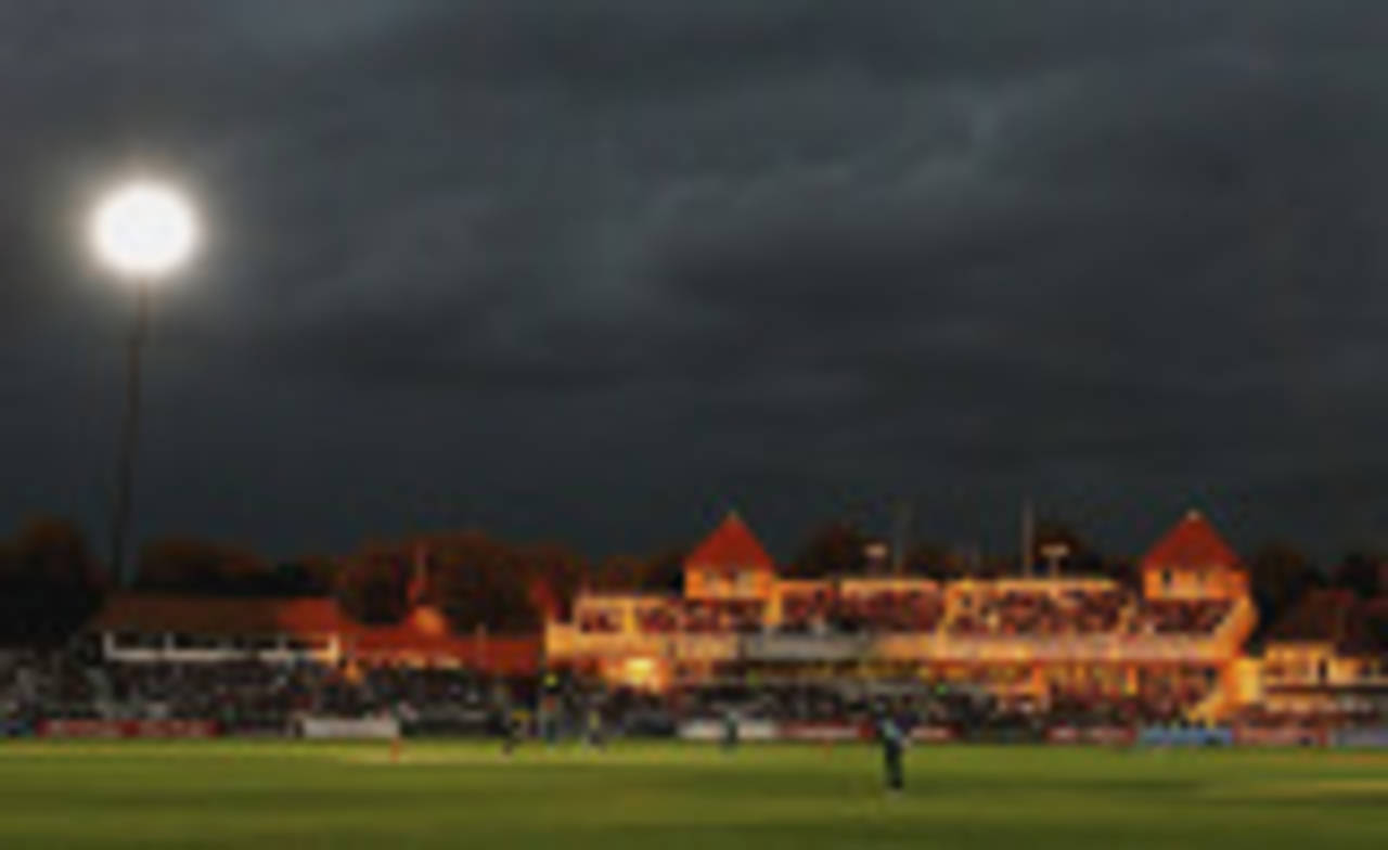 A view of Trent Bridge during the Twenty20 final, Nottinghamshire v Leicestershire, Twenty20 Final, Trent Bridge, August 12, 2006